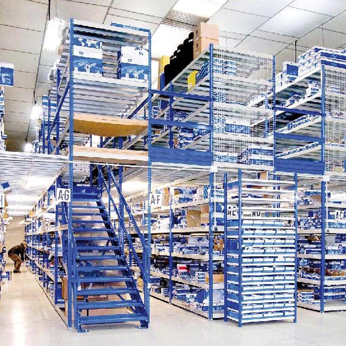 Sfw Boltless Shelving With Catwalsk And Access Stairs - Advanced Intralogistics